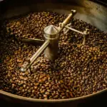 Hvordan kan jeg bedst rense min kaffemaskine?